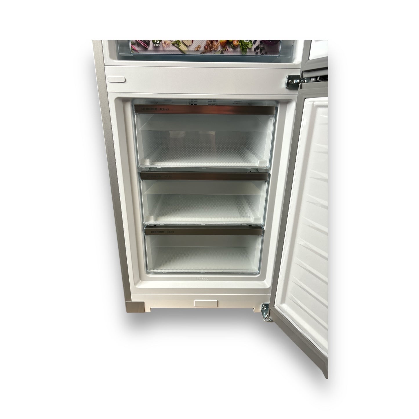 Liebherr KGNet 1860C Pure Kühlgefrierkombination 185,5 cm hoch, Edelstahltüren, Gehäuse silber