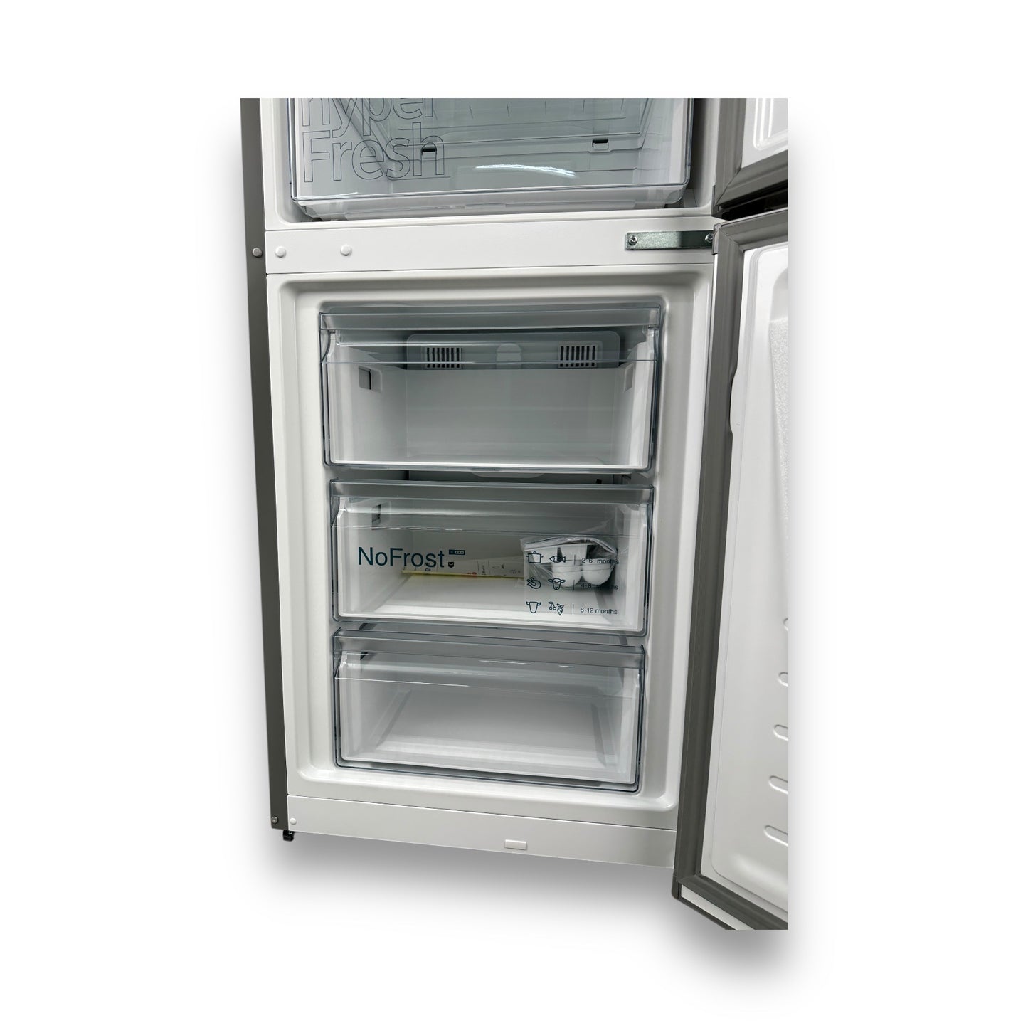 Siemens KG39N2LCF iQ300 Kühlgefrierkombination 203cm hoch, inox-look
