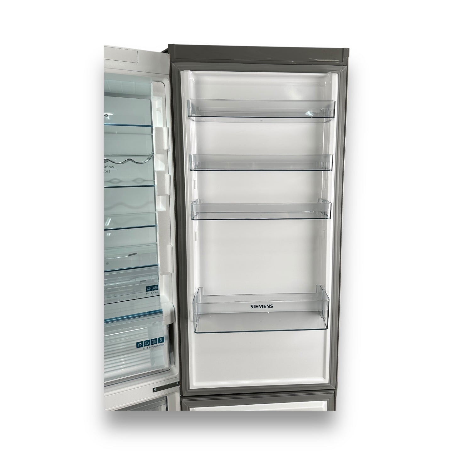 Siemens KG39NXIBF iQ300 Kühlgefrierkombination 203cm hoch, Inox-antifingerprint