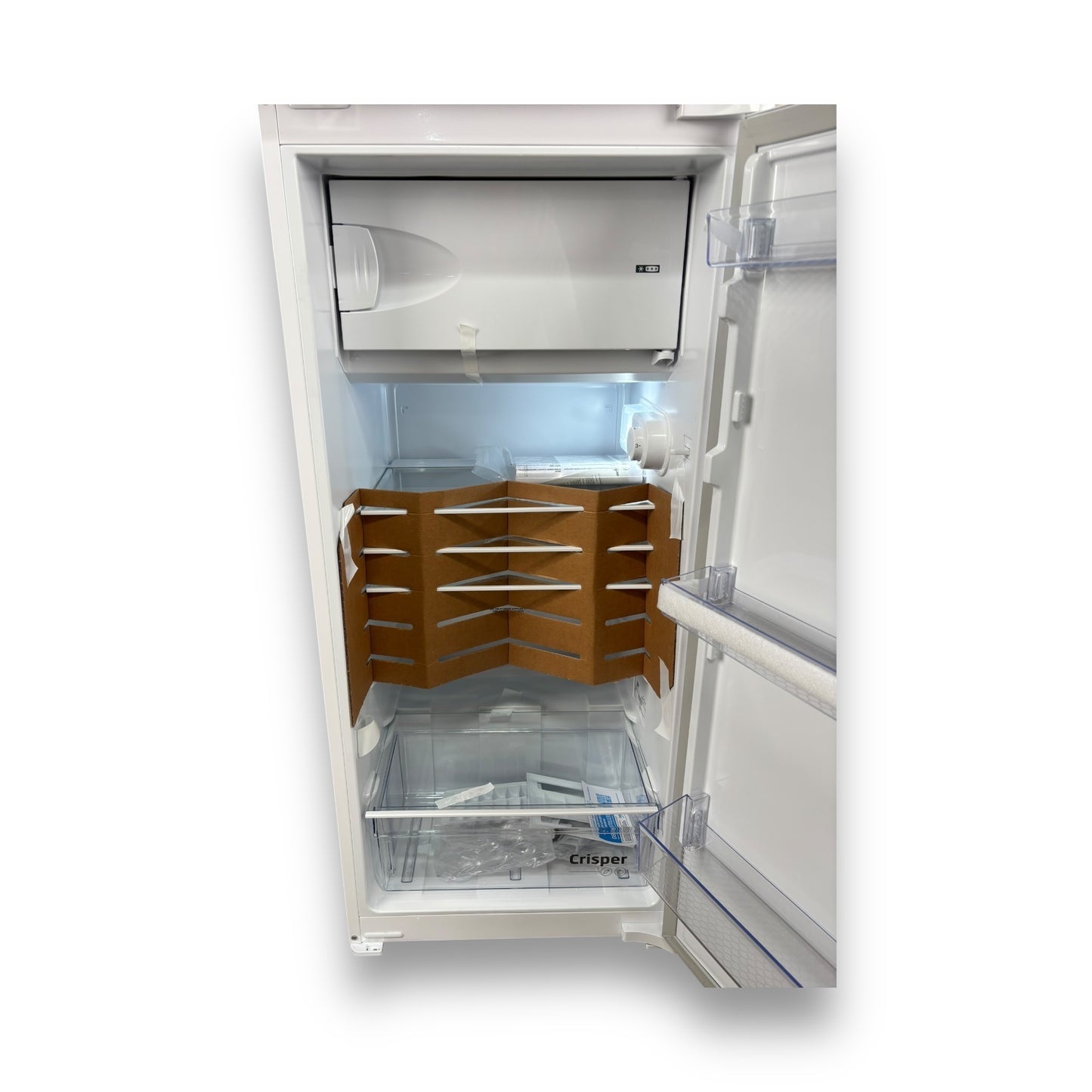 Beko BSSA210K4SN Einbau Kühlschrank 121,5 cm hoch Weiß