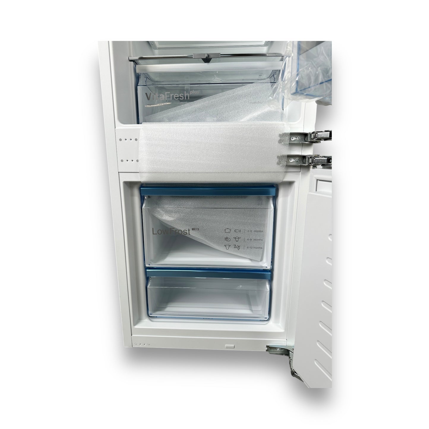 Bosch KIS77ADD0 Serie 6 Einbau Kühlgefrierkombination 237 l, 157,8 cm, Weiß