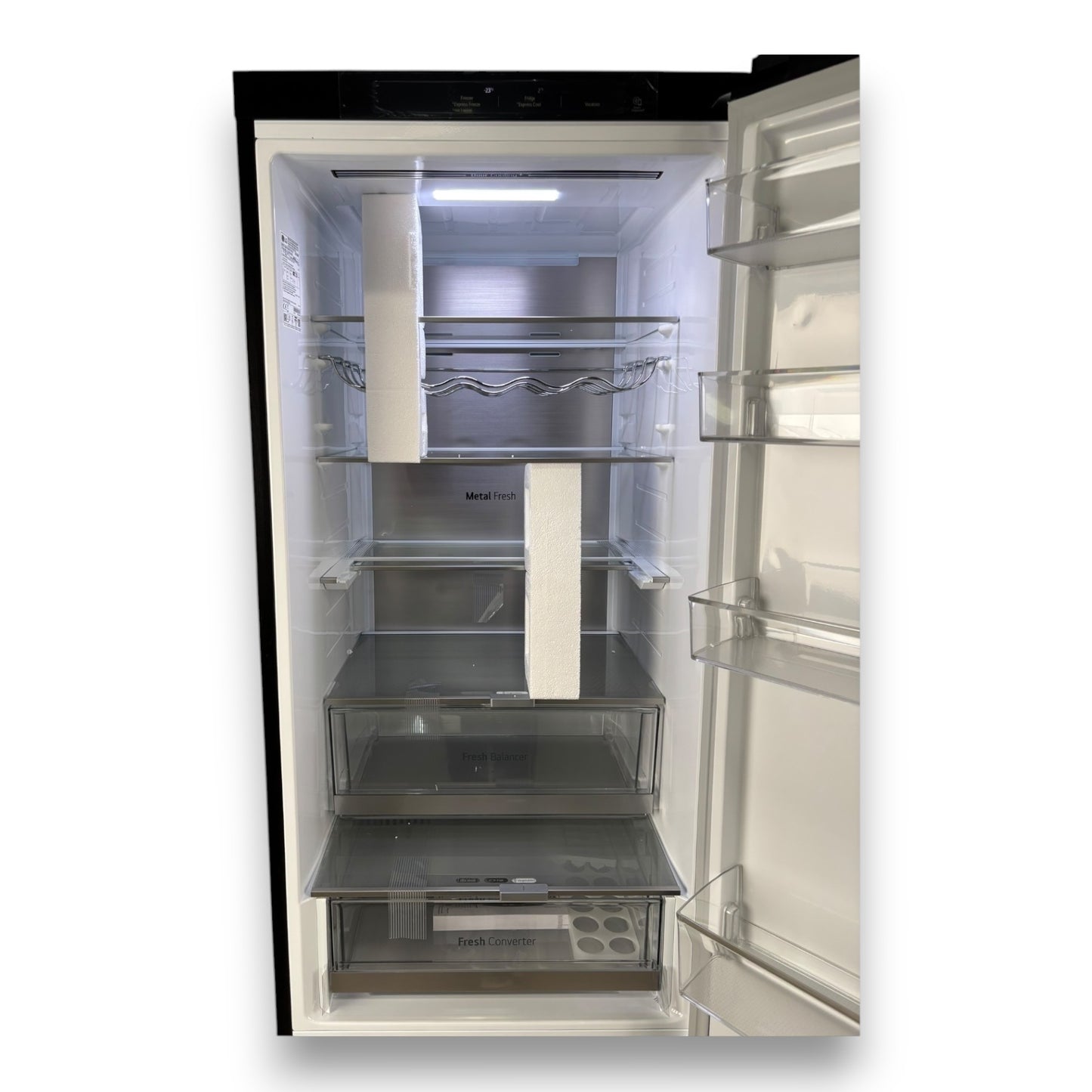 LG GBV7280BEV Serie 7 Kühlgefrierkombination B, 203 cm, Essence Black Steel
