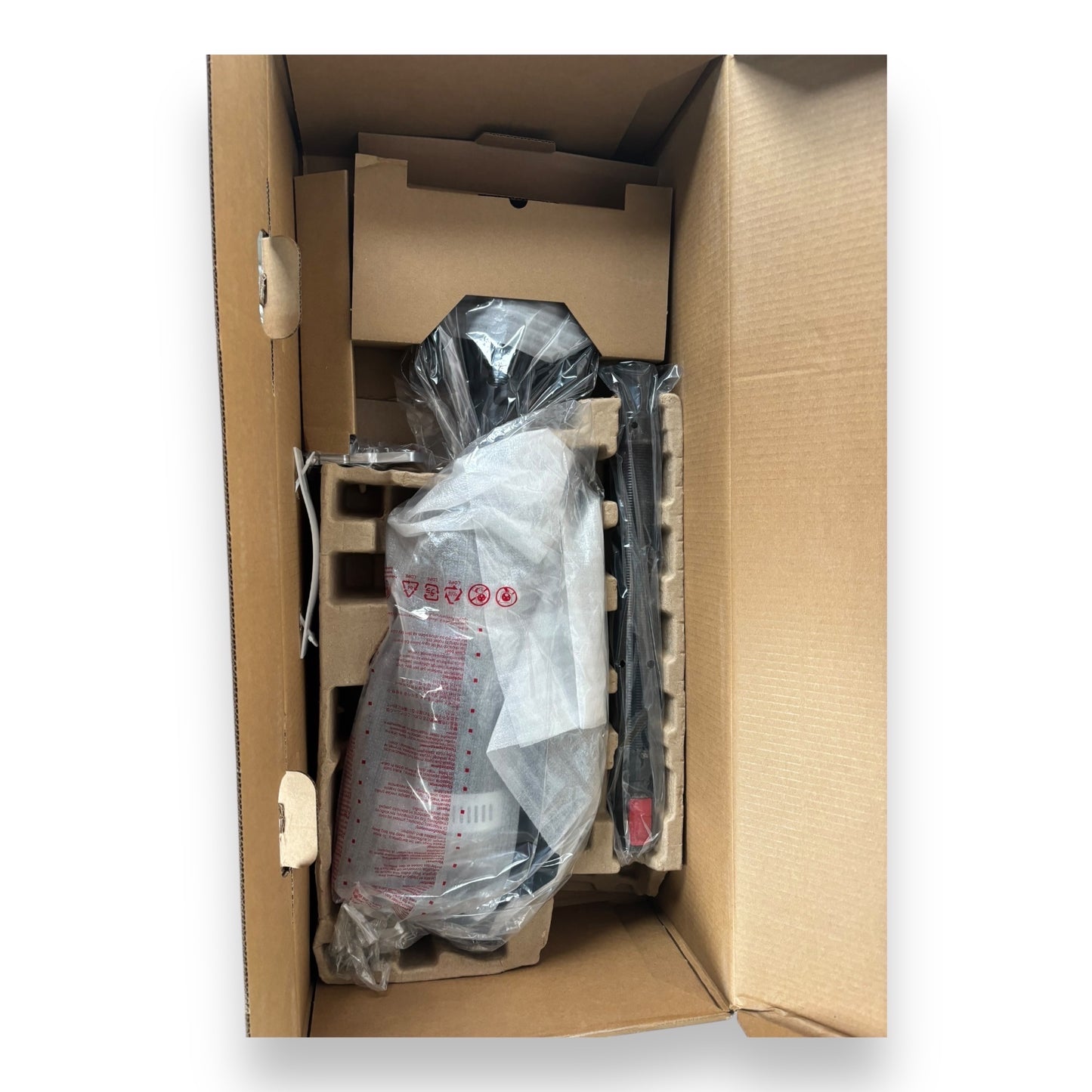 Hanseatic Akku-Hand-und Stielstaubsauger HVS450BMC LED Beleuchtung, HEPA H12 Filter